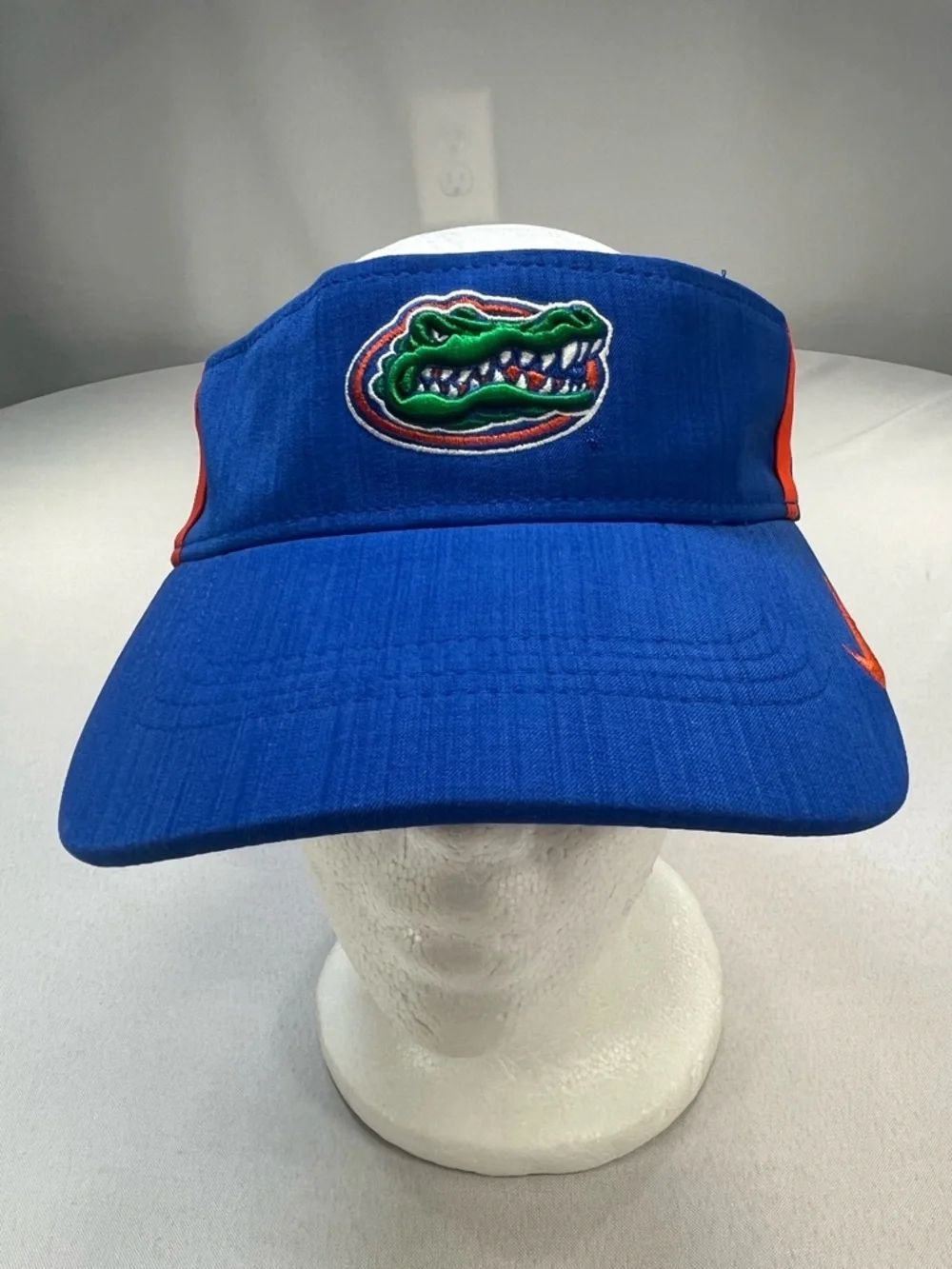 Nike Florida Gators NCAA Dri-Fit  Embroidered Logo Adjustable Visor Sideline Hat